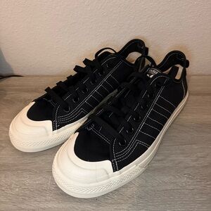 9.5 M ADIDAS NIZZA